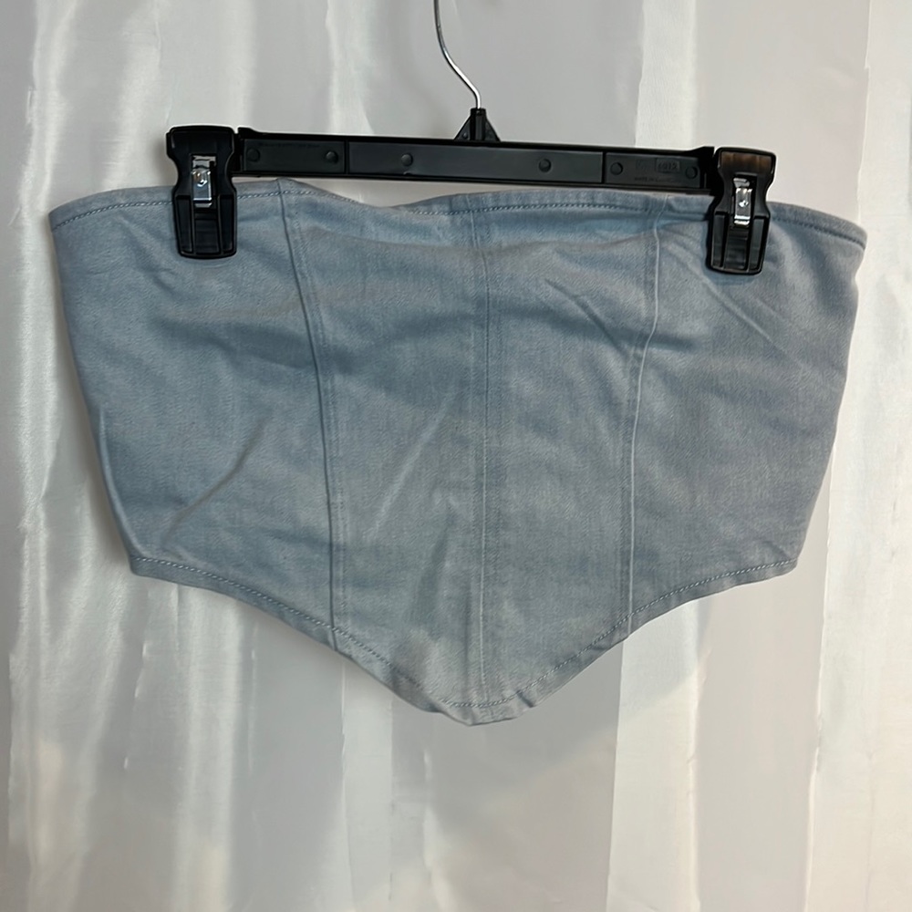 Women’s denim tube top. 1855